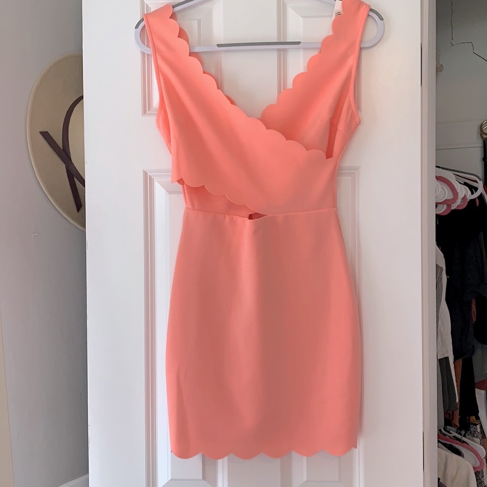 Peach scallop cutout party dress